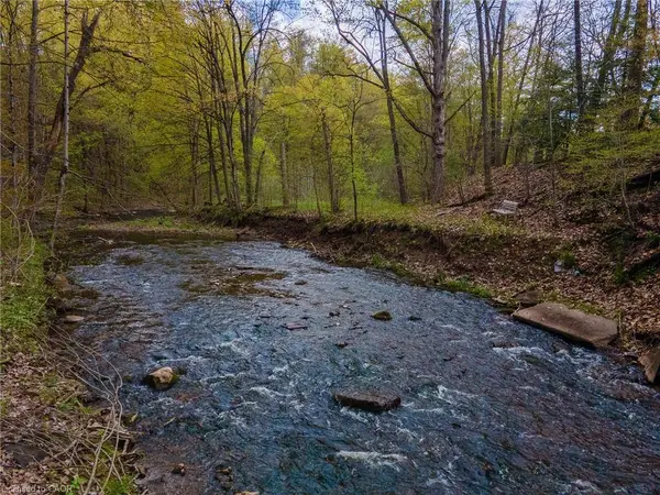 1343 Hidden Valley Road, Burlington, ON L7P 0T5