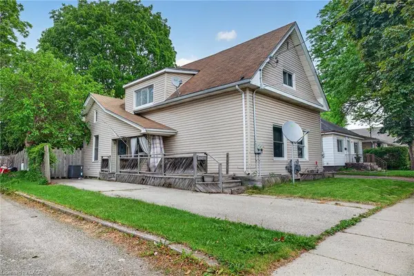 236 Marlborough Street, Brantford, ON N3S 4T3