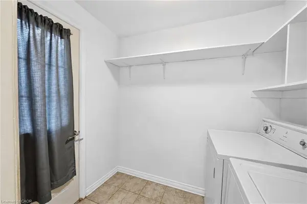236 Marlborough Street, Brantford, ON N3S 4T3