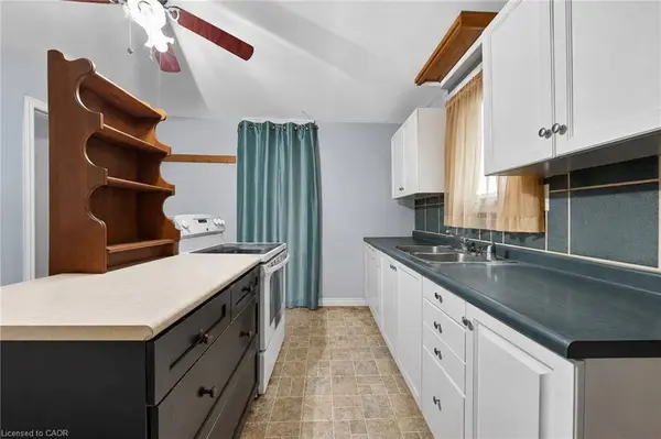 236 Marlborough Street, Brantford, ON N3S 4T3