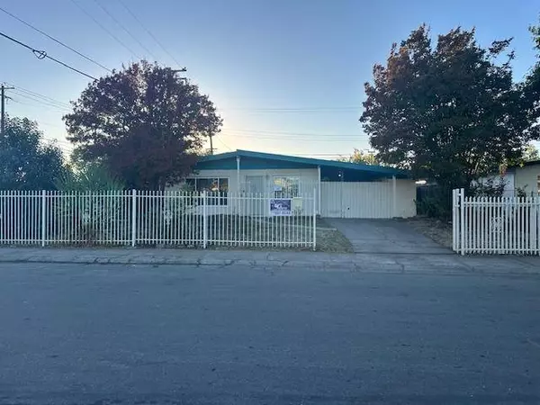 5504 55th ST, Sacramento, CA 95820