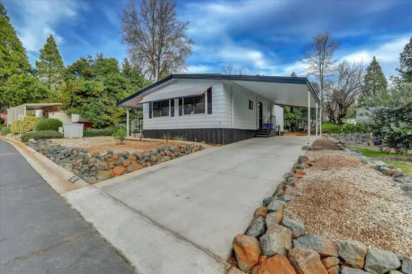 65 Primrose LN, Grass Valley, CA 95945