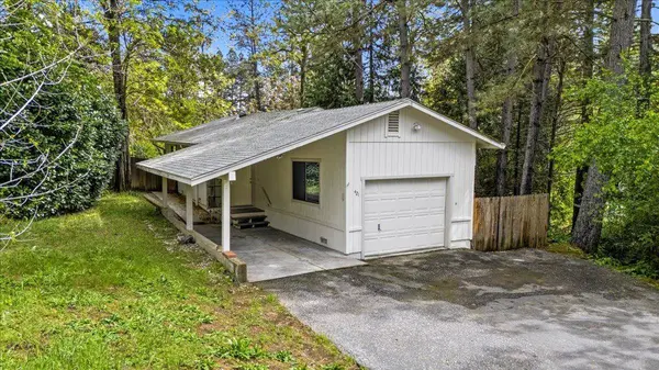 421 Brighton ST, Grass Valley, CA 95945