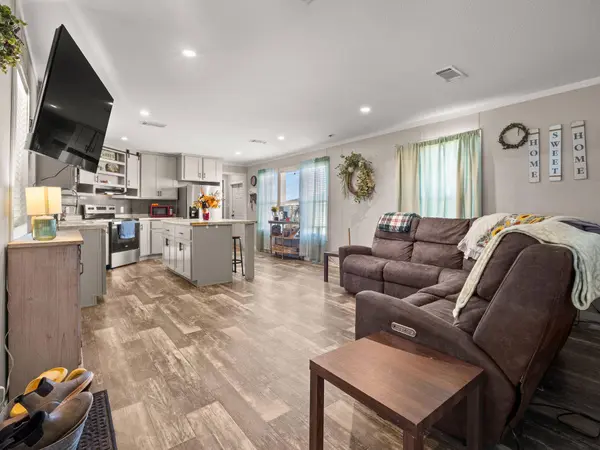 1431 Grantham, Deridder, LA 70634