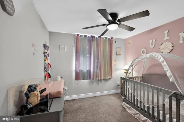 2907 S SYDENHAM ST, Philadelphia, PA 19145