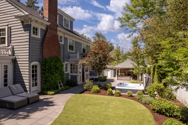 The Un-Team Team: Why Cedar & Stone Realty Group Exists