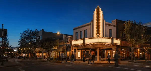 NE Portland: Hollywood District