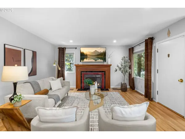 4155 SE OGDEN ST, Portland, OR 97202