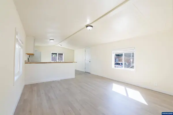 2031 Kennedy #29 Cir NE NE, Keizer, OR 97303