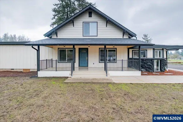 28411 Liberty Rd, Sweet Home, OR 97386