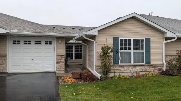 175 Kings Pointe DR