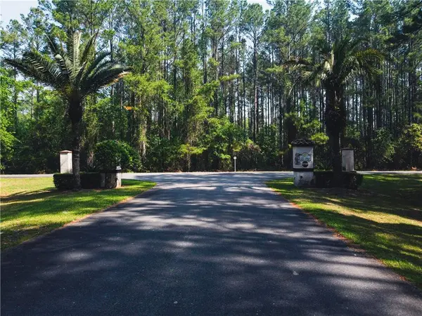 V/L 73 La Sole LN, Waverly, GA 31565