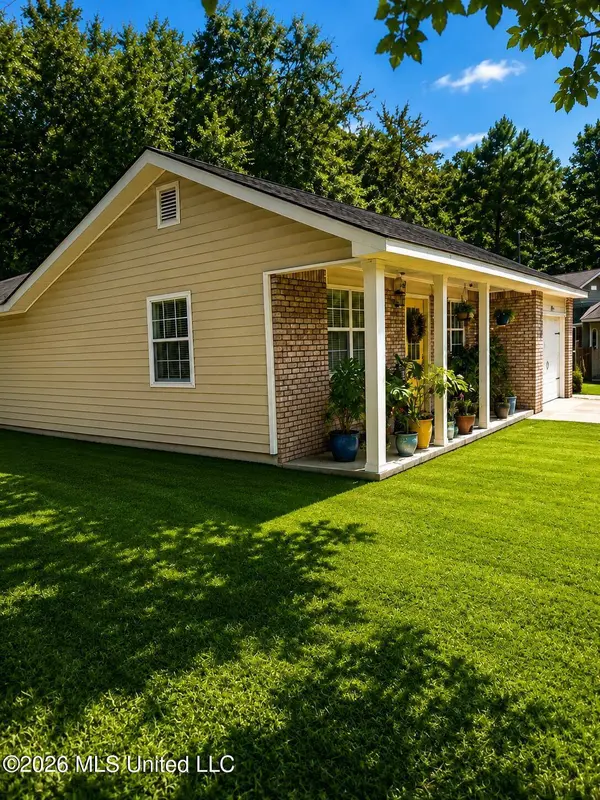 11356 Fenton Drive, Biloxi, MS 39532