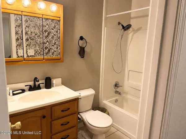 11356 Fenton Drive, Biloxi, MS 39532