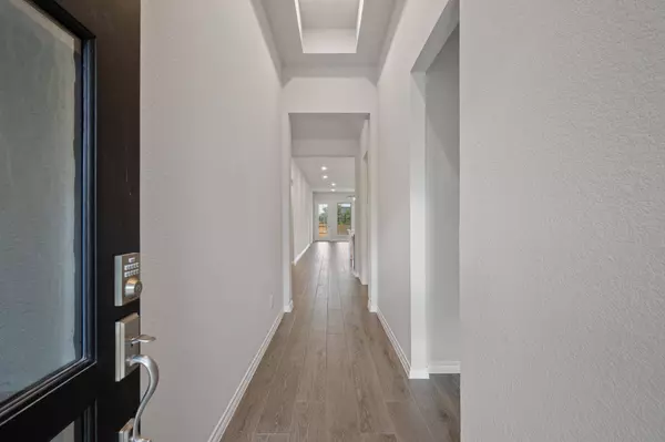 1037 Thunderhead TRL, Georgetown, TX 78628