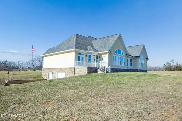 1250 Brick Mill Rd, Maryville, TN 37801