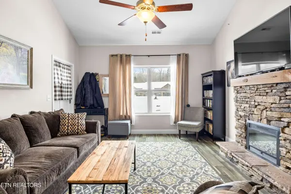 326 Shooting Star LOOP #201, Townsend, TN 37882