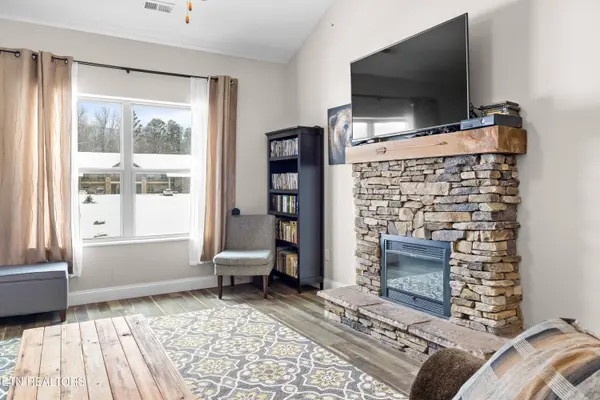 326 Shooting Star LOOP #201, Townsend, TN 37882