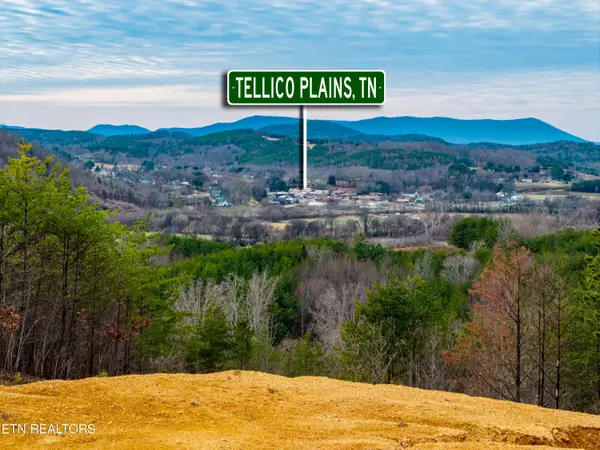 6915 TN-360, Tellico Plains, TN 37385