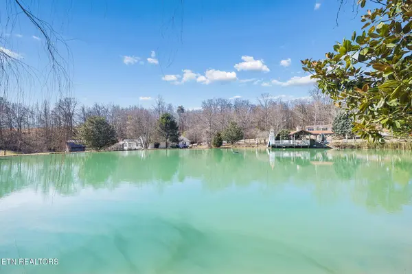 123 Jerry Cardin LN, Friendsville, TN 37737