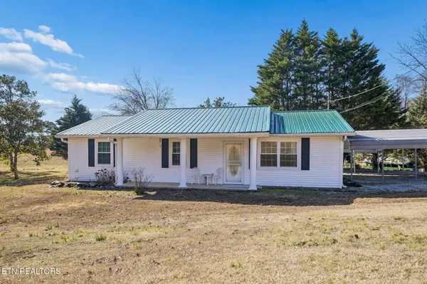 123 Jerry Cardin LN, Friendsville, TN 37737