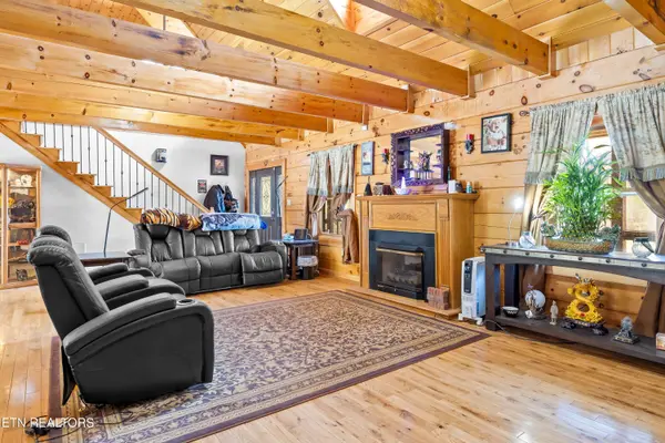 180 Mcjunkin Rd, Tellico Plains, TN 37385