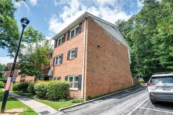 6520 Roswell RD #23, Atlanta, GA 30328