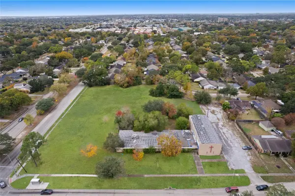 11122 Hillcroft ST, Houston, TX 77096