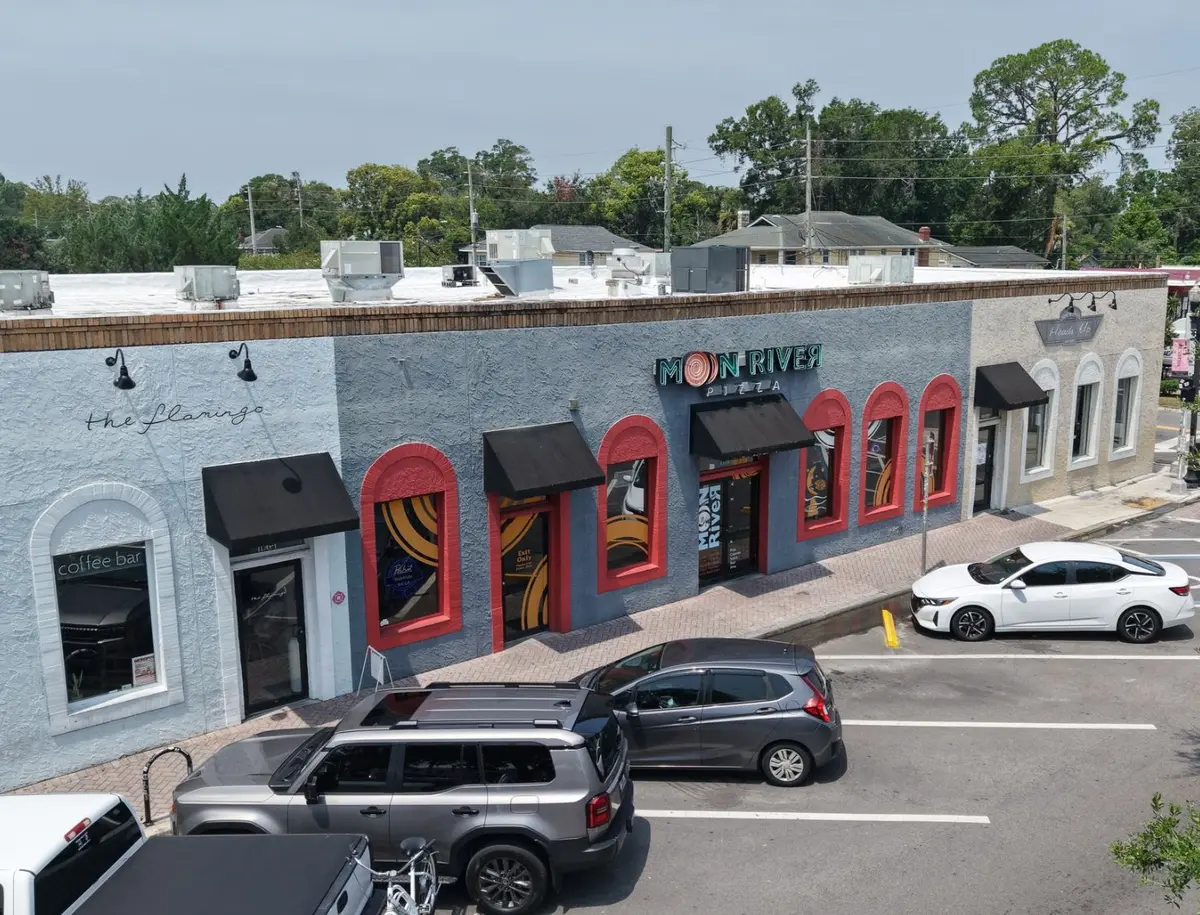Local businesses along Edgewood Avenue in Murray Hill Jacksonville