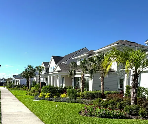 Buying New Construction in Jacksonville? 7 Questions to Ask Before You Sign