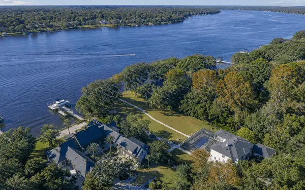 Why So Many People Love Living in Mandarin, Jacksonville