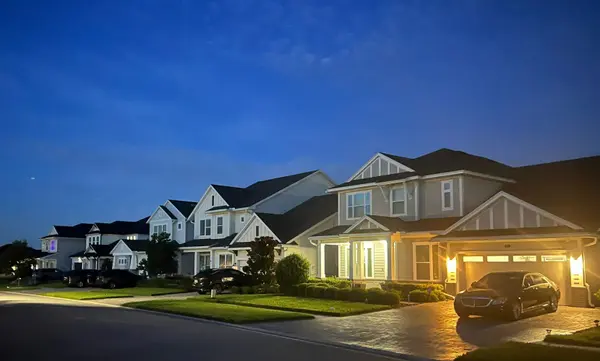 search Etown homes-img