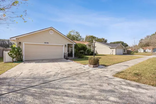 8056 CUMBERLAND GAP TRL N, Jacksonville, FL 32244