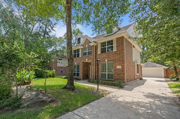 23 Vista Mill PL, The Woodlands, TX 77382