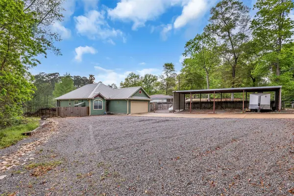 209 W George Jones RD, Livingston, TX 77351