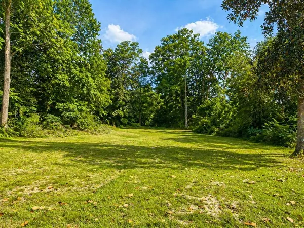 505 E George Jones RD, Livingston, TX 77351