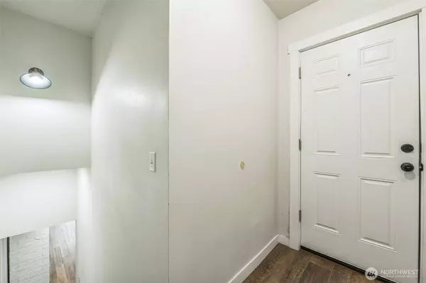 201 S 60th ST, Tacoma, WA 98408