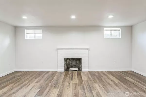 201 S 60th ST, Tacoma, WA 98408