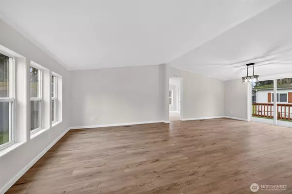 8906 225th Street Ct E, Graham, WA 98338