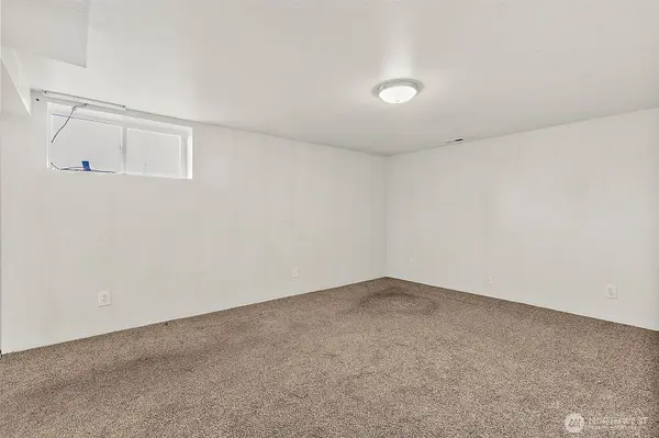 30445 188th AVE SE, Kent, WA 98042