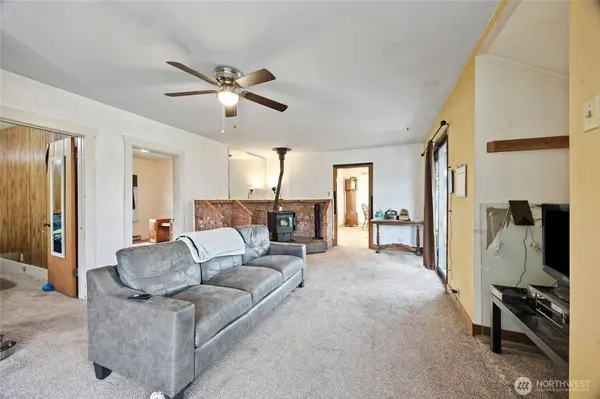 516 Clay ST NW, Auburn, WA 98001