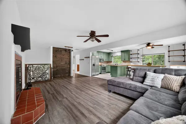 19010 114th PL SE, Snohomish, WA 98290