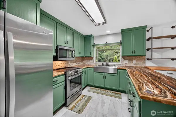 19010 114th PL SE, Snohomish, WA 98290