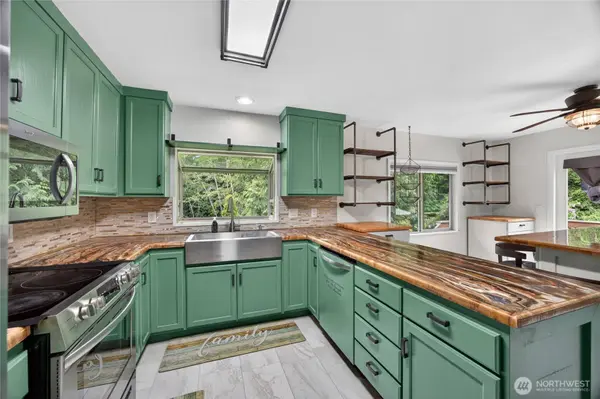 19010 114th PL SE, Snohomish, WA 98290