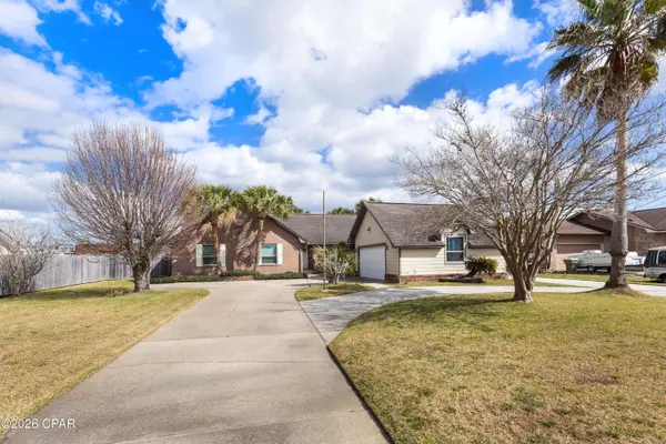 1803 Massachusetts AVE, Lynn Haven, FL 32444