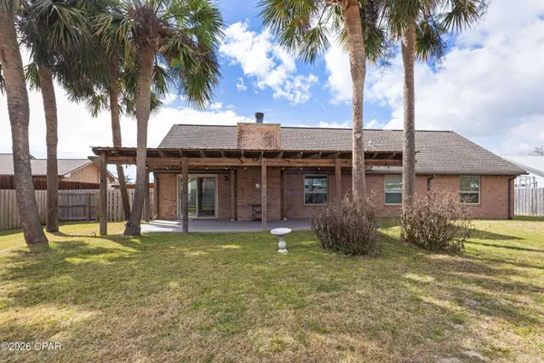 1803 Massachusetts AVE, Lynn Haven, FL 32444