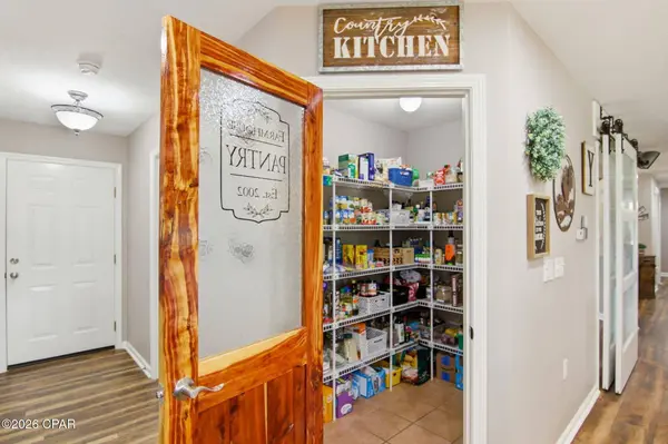 11908 Owenwood RD, Fountain, FL 32438
