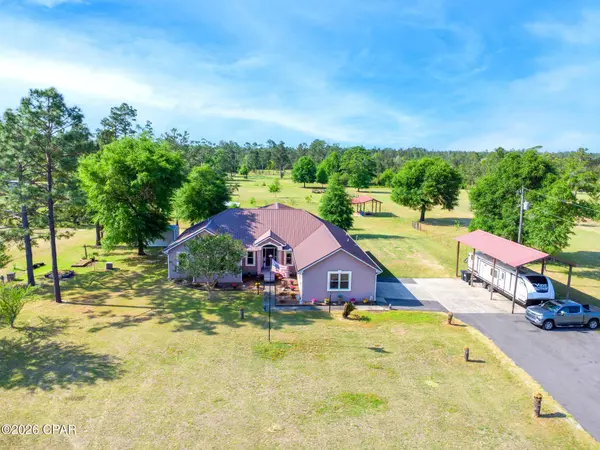 11908 Owenwood RD, Fountain, FL 32438