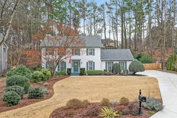 3395 New Heritage DR, Alpharetta, GA 30022