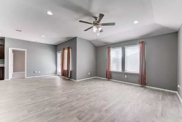 1815 Golden Ale CT, Richmond, TX 77469